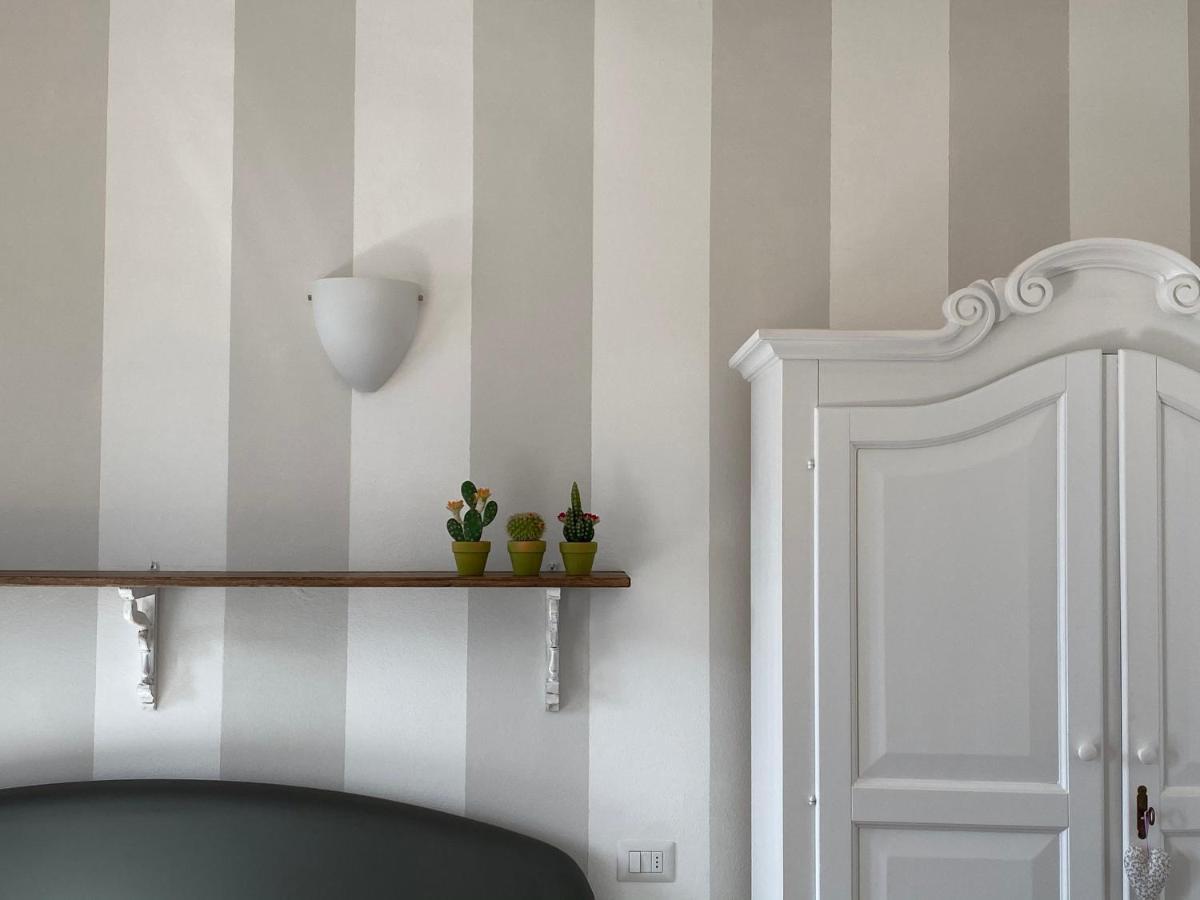 Residenza La Pianca Apartment Musso Екстериор снимка